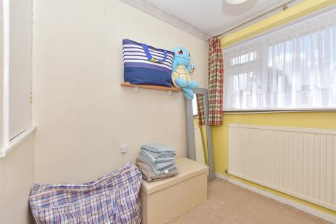 14 Bathurst Road, Staplehurst, Tonbridge, TN12 0LG