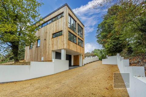 5 bedroom detached house for sale, Elm Grove Lane, Norwich NR3