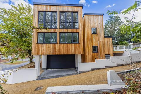 5 bedroom detached house for sale, Elm Grove Lane, Norwich NR3