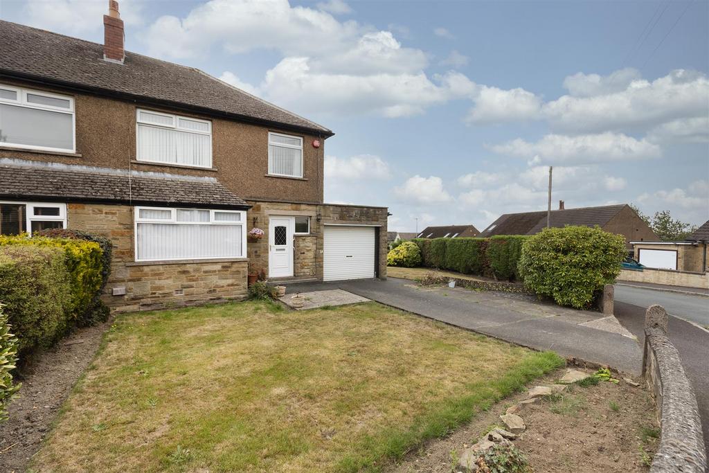 Bramleys Estate Agents - Weatherhill Crescent - Li