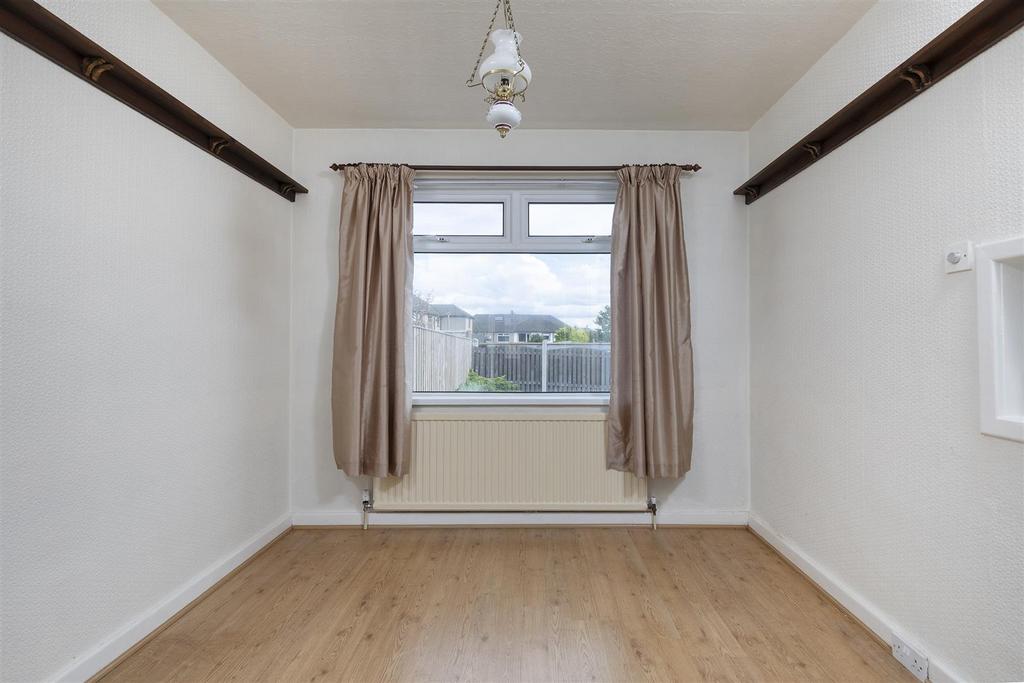 Bramleys Estate Agents - Weatherhill Crescent - Li