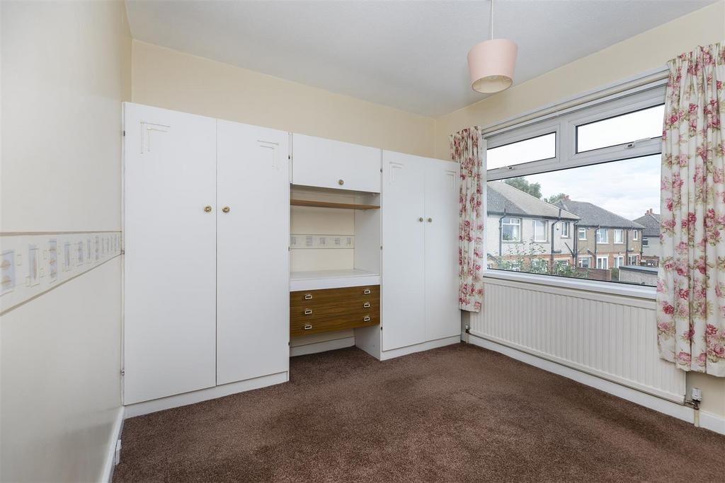 Bramleys Estate Agents - Weatherhill Crescent - Li
