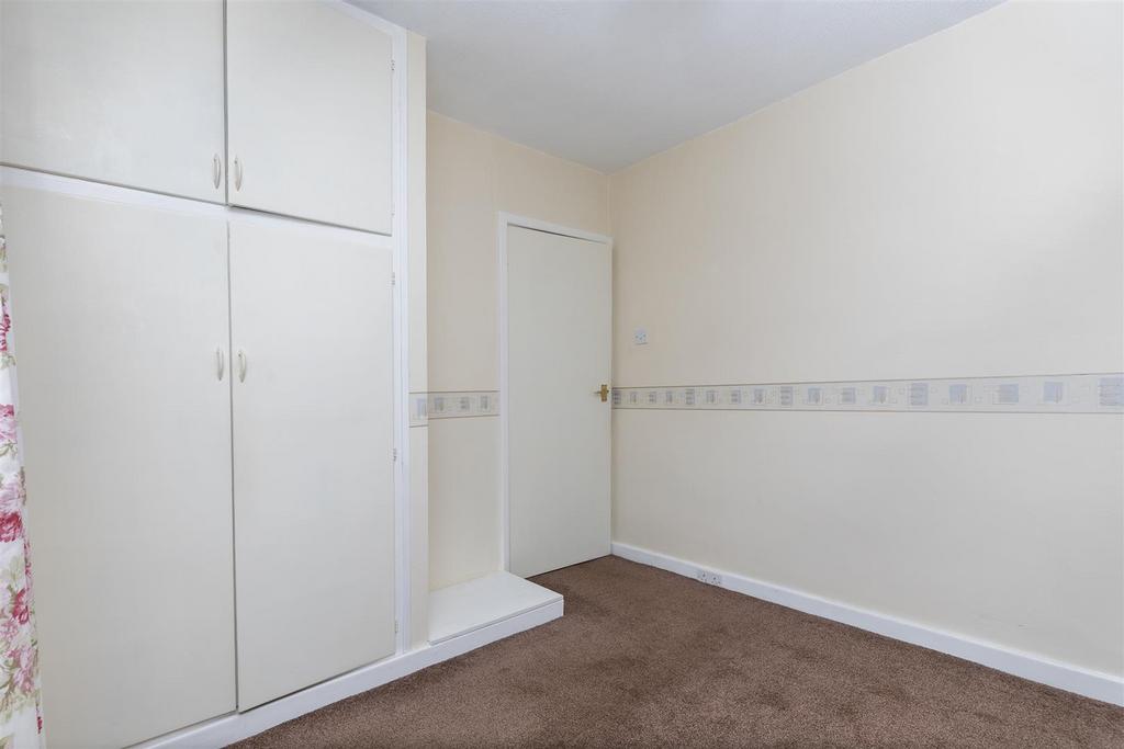 Bramleys Estate Agents - Weatherhill Crescent - Li