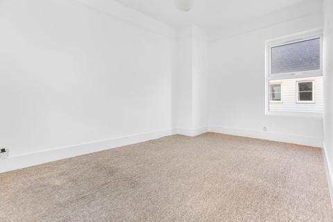 2 bedroom flat for sale, North Road, Preston, BN1