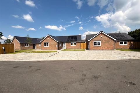 undefined, 3 Llanhaven Close, Roden