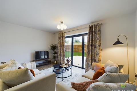 undefined, 3 Llanhaven Close, Roden