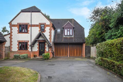 undefined, Honey Close, Great Baddow, Chelmsford