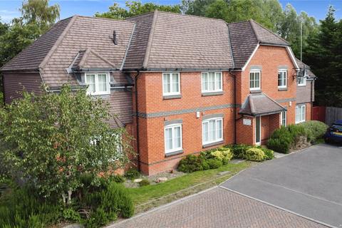 Mays Close, Reading RG6