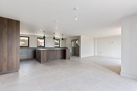 5 bedroom detached house for sale, Royd Moor Road, Sheffield S36