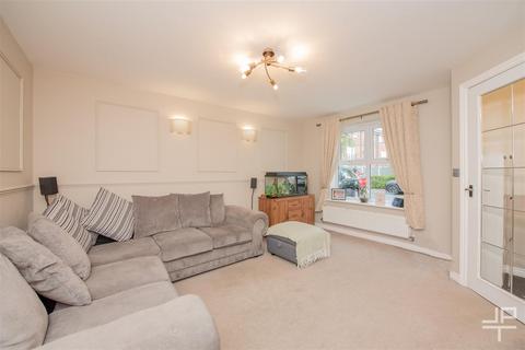 10 Baines Close, Leigh, WN7 4BP