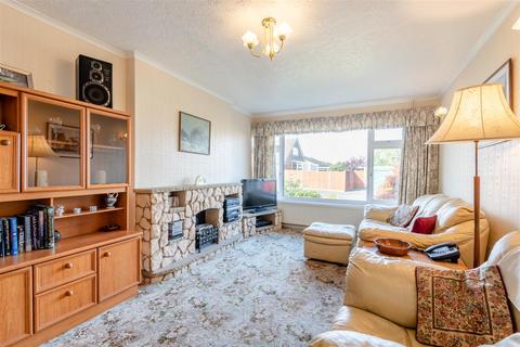 2 bedroom bungalow for sale, Kingston Drive, Maidstone