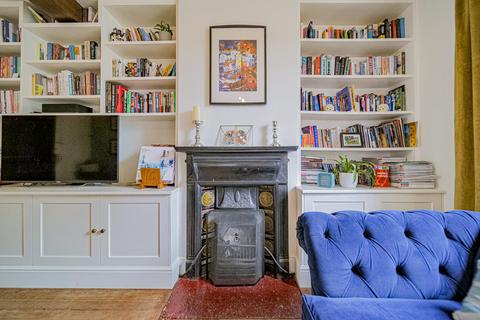 17 Chapel Knapp, Gastard, Corsham, SN13 9PS