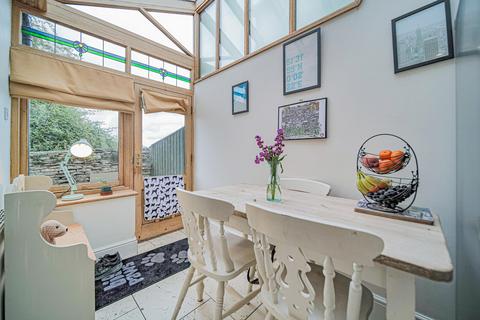17 Chapel Knapp, Gastard, Corsham, SN13 9PS