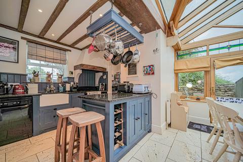 17 Chapel Knapp, Gastard, Corsham, SN13 9PS