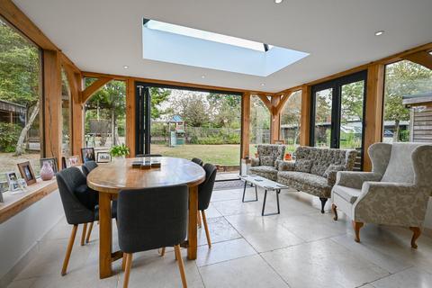 4 bedroom detached house for sale, Cowpitts Lane, Ringwood, BH24