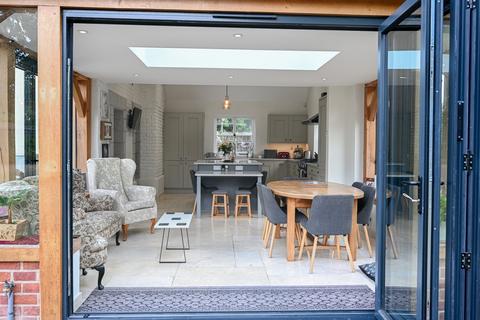 4 bedroom detached house for sale, Cowpitts Lane, Ringwood, BH24