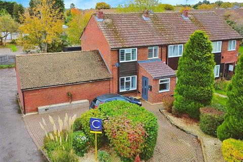 undefined, Eastnor, Hemel Hempstead HP3