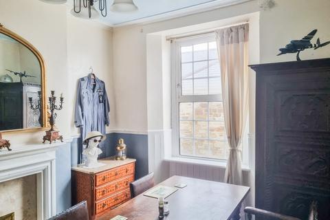 5 bedroom semi-detached house for sale, 31 Castle Street, Bodmin