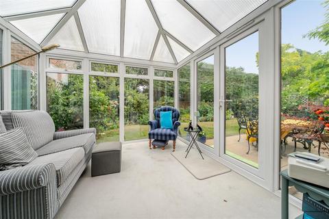 undefined, Amberley Gardens, Bedford
