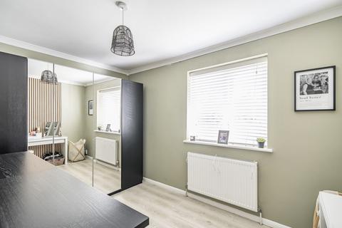 62 York Close, Yate, Bristol, BS37 5XD