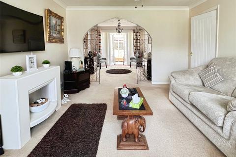 7 Armstrongs Close, Weston, Spalding, PE12 6JG