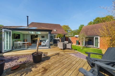 undefined, Owl Close, Billingshurst, RH14