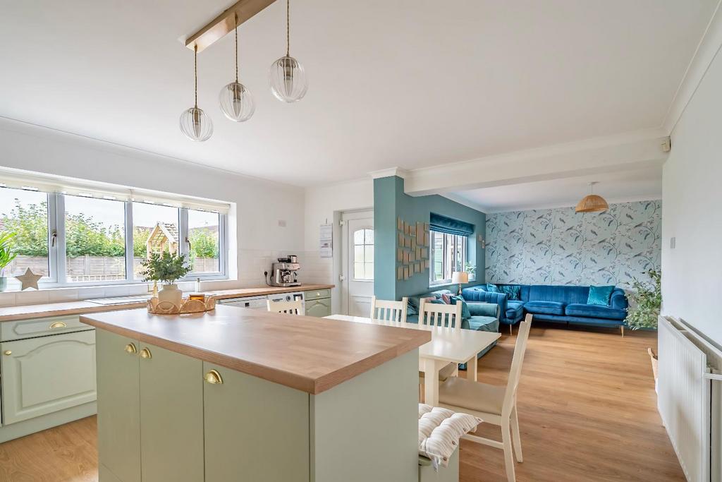 Dining Kitchen