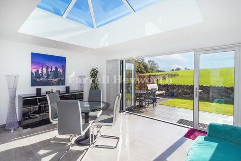undefined, Dalesview Close, Lancaster LA2