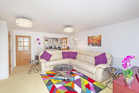 undefined, Dalesview Close, Lancaster LA2
