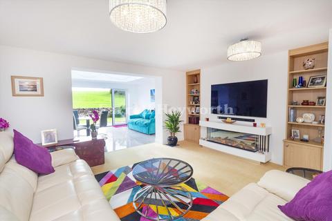 undefined, Dalesview Close, Lancaster LA2