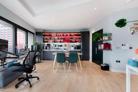 2 bedroom apartment for sale, Grantham House, London City Island, E14