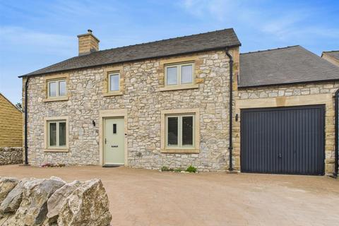 4 bedroom detached house for sale, Dairy Close, Hartington