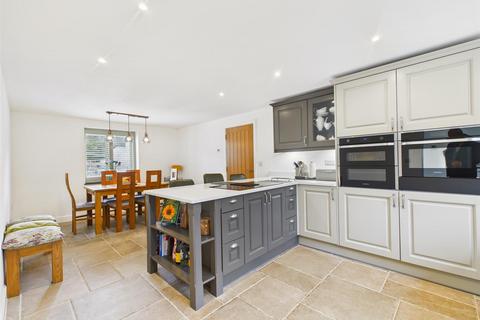 4 bedroom detached house for sale, Dairy Close, Hartington