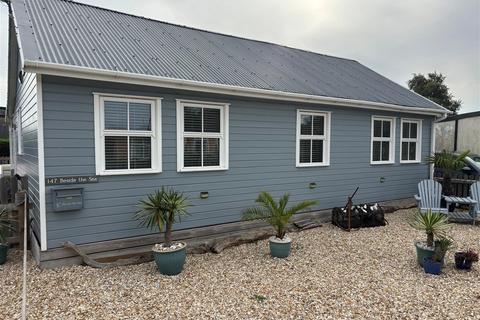 147 Main Road, Humberston Fitties, Humberston, Grimsby, N.E. Lincs, DN36 4HD