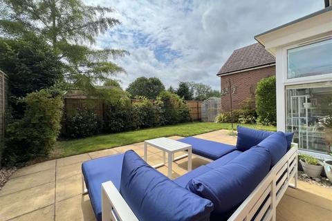 undefined, Gladstone Place, Blakedown, Kidderminster