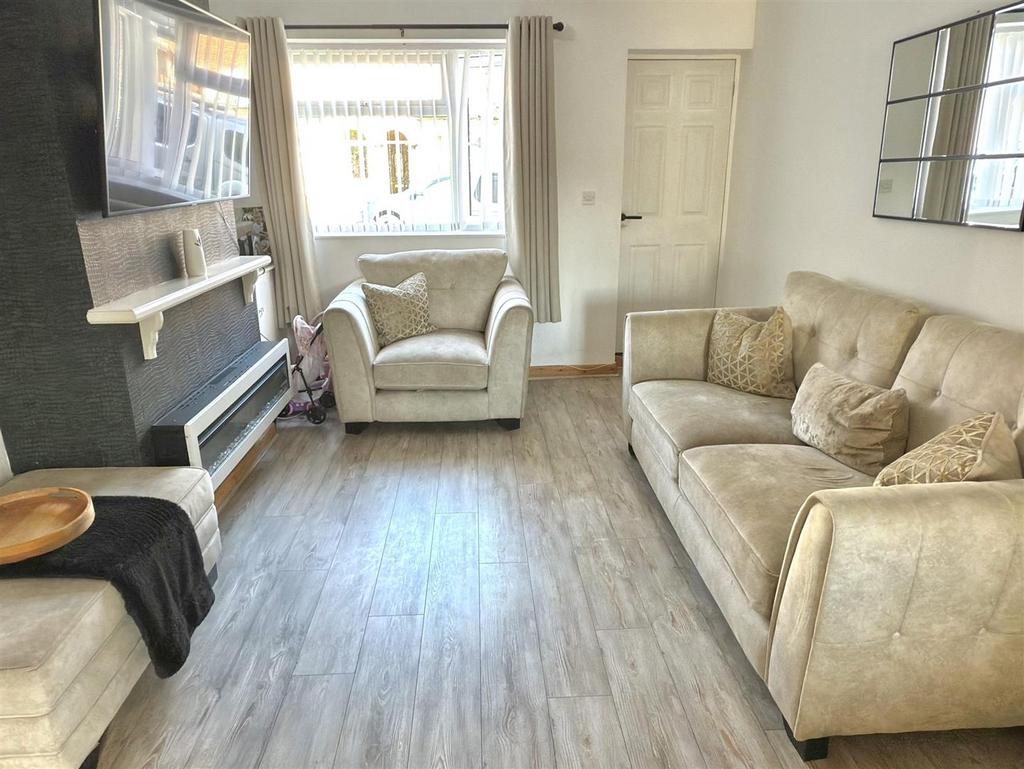 LIVING AREA.jpg