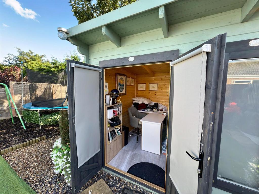 CABIN.jpg