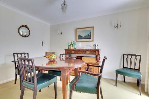 undefined, EAST STREET, HAMBLEDON