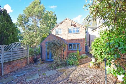 3 bedroom detached house for sale, Poplar Cottage, 21 Kidderminster Road, Bromsgrove, Worcestershire, B61 7JP