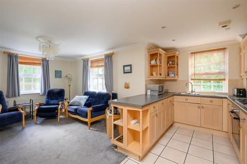 2 bedroom apartment for sale, Bishopfields Drive, York, YO26 4WN
