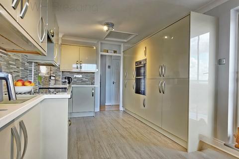 3 bedroom house for sale, Linnet Avenue, Whitstable CT5