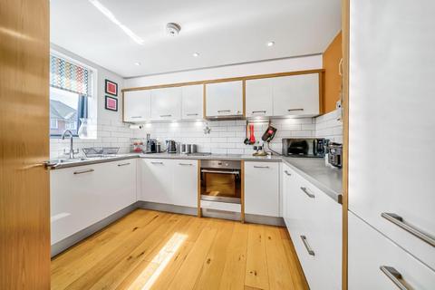 4 bedroom terraced house for sale, Station Road, Burgess Hill