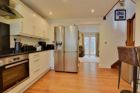2 bedroom end of terrace house for sale, Latchingdon Road, Cold Norton