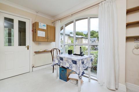 2 bedroom apartment for sale, Hollins Hall, Harrogate HG3