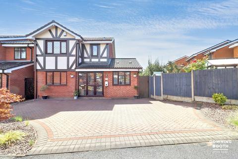 4 bedroom detached house for sale, Sedgemere Grove, Shelfield, WS4 1XE - Beautifully Presented Family Home