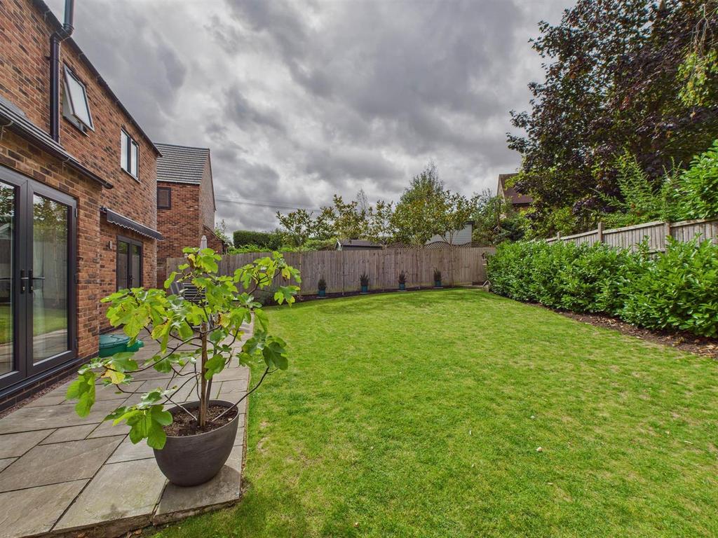 CAM03972 G0-PR0119-STILL021.jpg