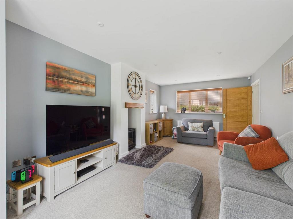 CAM03972 G0-PR0119-STILL002.jpg