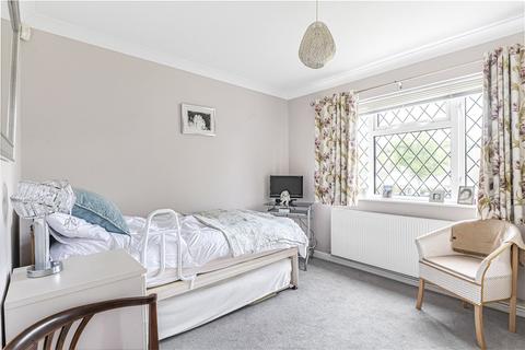 10 Turnpike Drive, Orpington, BR6 7SJ