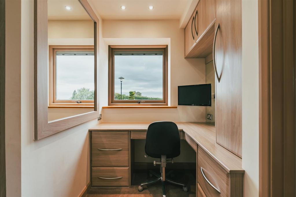 Master Dressing Room