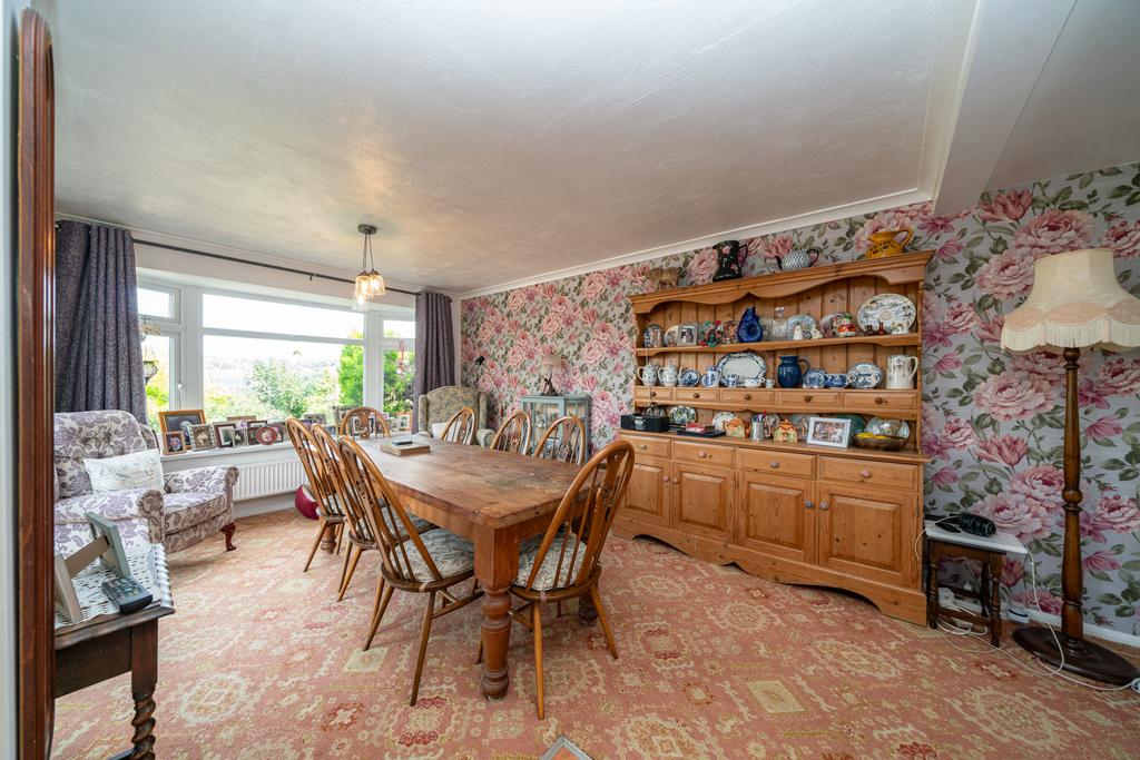 22-St-Mary s-Avenue-0545